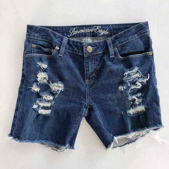 American Eagle Distressed Shorts Size 6 - Picture 1 of 7